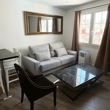 Deluxe Centre Two Bedroom - Grand House * Gibraltar